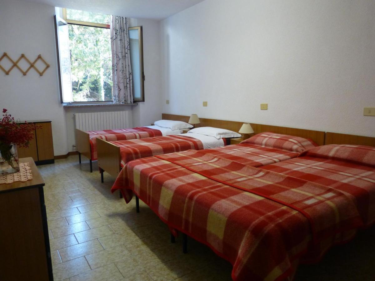 Ostello Al Deserto Chiavenna Dış mekan fotoğraf